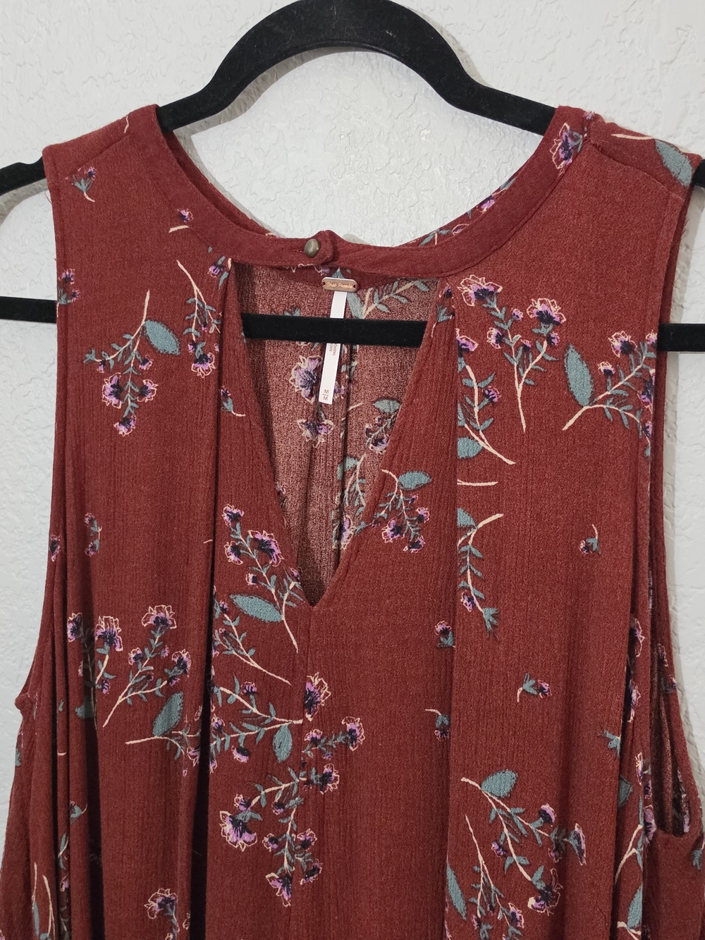 Free People Tree Swing Tank Top Crimson Sleeveless Keyhole Womens Medium - Picture 5 of 10